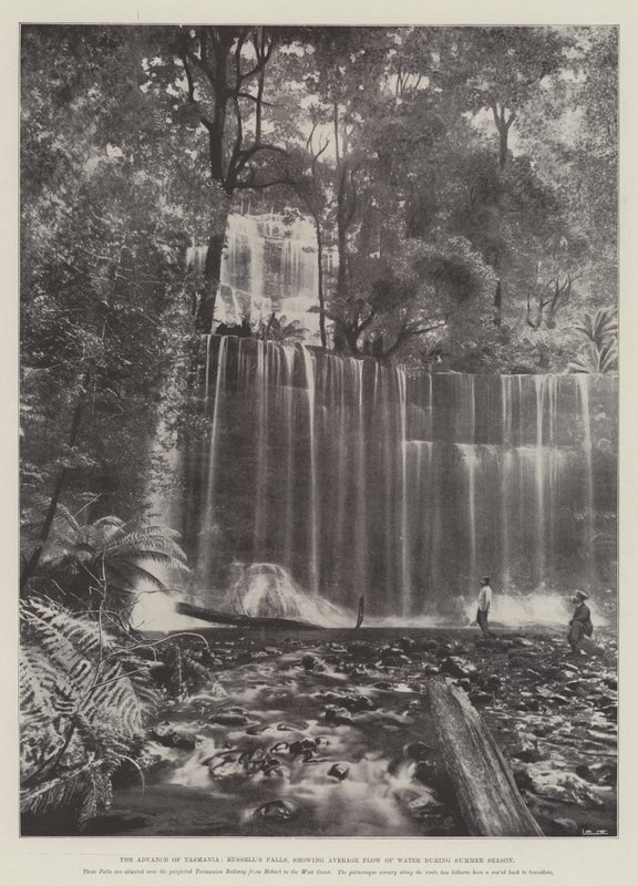 Der Fortschritt von Tasmanien, Russells Wasserfälle, zeigt den durchschnittlichen Wasserfluss während der Sommersaison von English Photographer