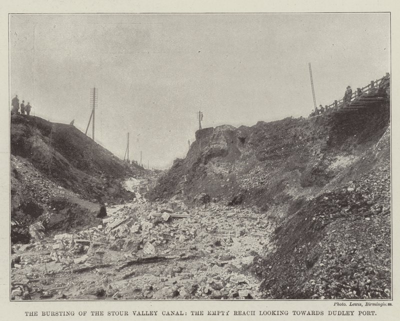 Das Bersten des Stour Valley Kanals, der leere Abschnitt in Richtung Dudley Port von English Photographer