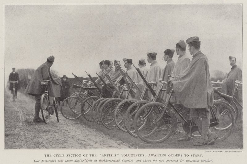 Die Fahrradabteilung der Künstler-Freiwilligen, wartet auf Befehle zum Start von English Photographer