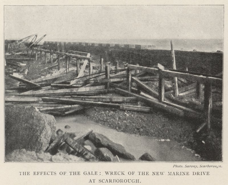 Die Auswirkungen des Sturms, Wrack der neuen Meeresstraße in Scarborough von English Photographer