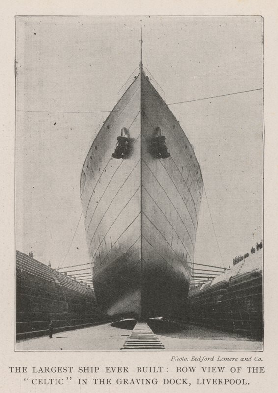 Das größte jemals gebaute Schiff, Bugansicht der Celtic im Trockendock, Liverpool von English Photographer