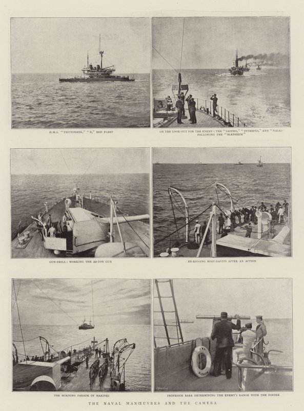 Die Marine-Manöver und die Kamera von English Photographer