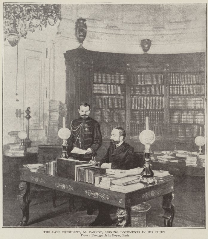 Der verstorbene Präsident, Mr. Carnot, beim Unterzeichnen von Dokumenten in seinem Arbeitszimmer von English Photographer