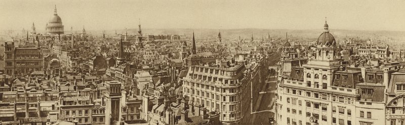 Blick auf London vom Gipfel des Denkmals von English Photographer