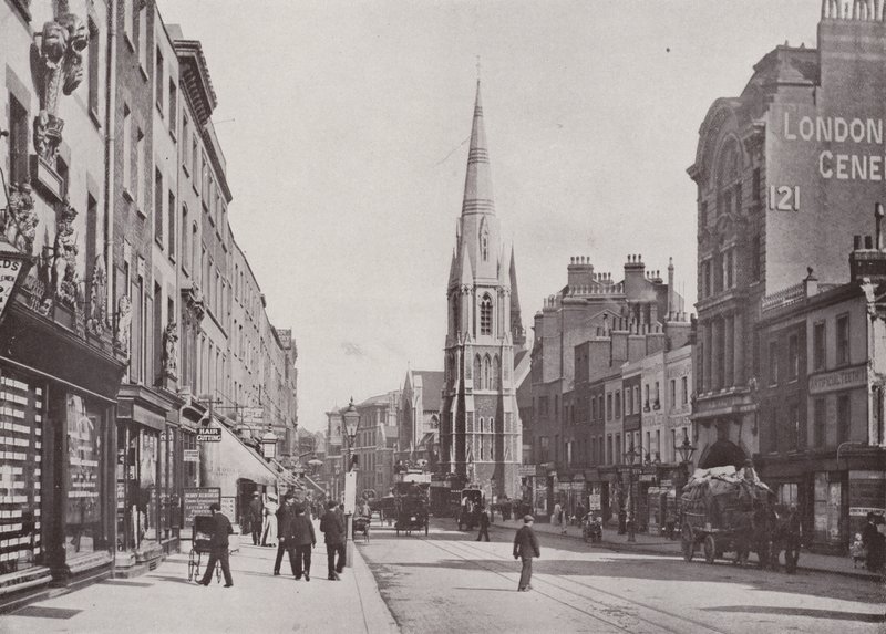 Westminster Bridge Road, mit der Christ Church von English Photographer