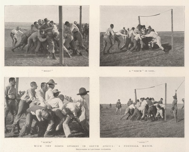 Mit den Scots Guards in Südafrika, ein Fußballspiel von English Photographer