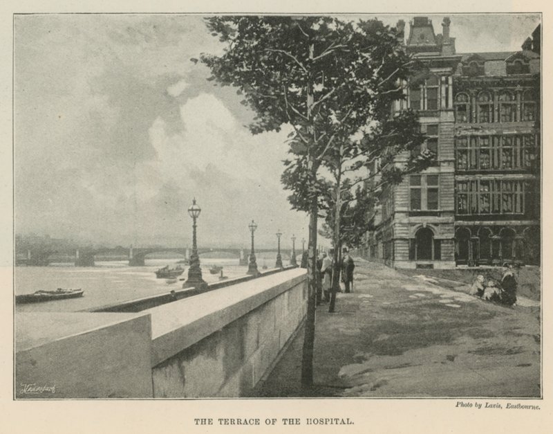 St Thomass Hospital, Die Terrasse des Krankenhauses von English School