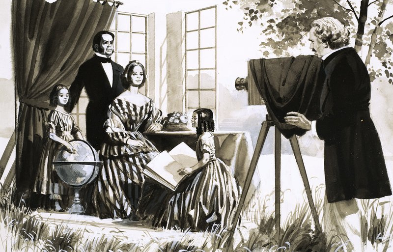 Unidentifizierte Familie wird fotografiert von English School