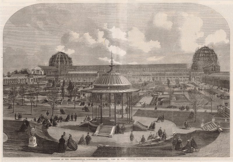 Ansicht des Internationalen Ausstellungsgebäudes von den Gartenbaugärten von English School