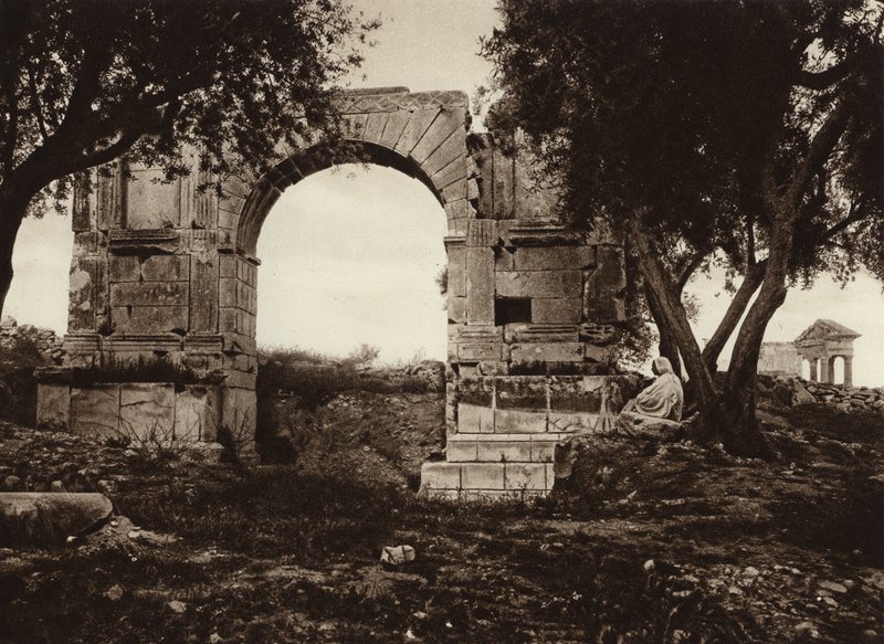 Dougga, Triumphbogen des Alexander Severus von European Photographer