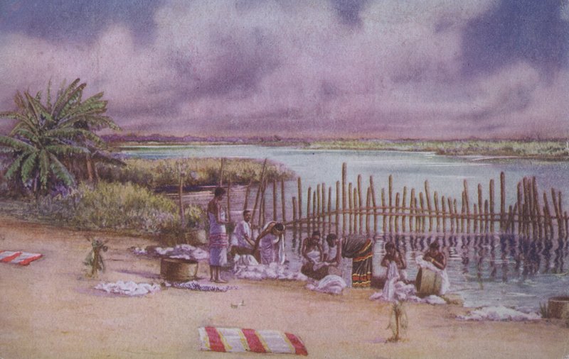 Frauen waschen ihre Kleidung im Fluss, Nordafrika von European School