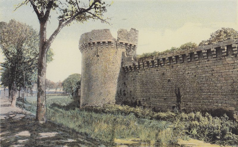 Guerande, Die Stadtmauern und der Turm Gaudinais von French Photographer