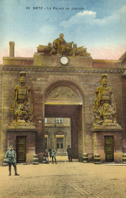 Palast der Gerechtigkeit, Metz von French Photographer