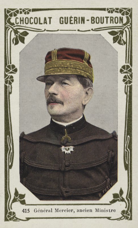 General Mercier, ehemaliger Minister von French School