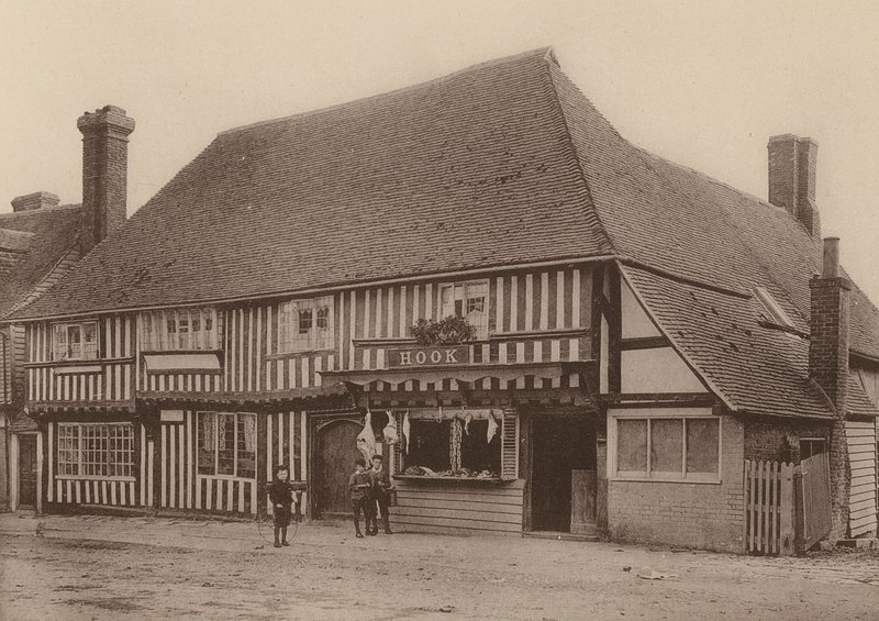 In Tenterden, Kent von William Galsworthy Davie