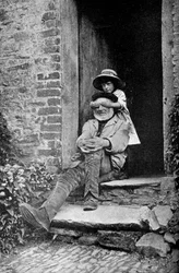 Ein Kind mit ihrem Großvater, England