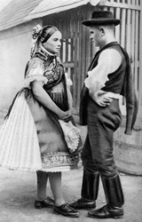 Ein junges slowakisches Paar, Ungarn, 1926