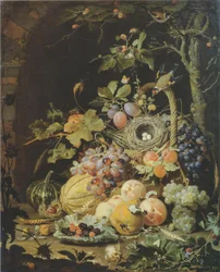 Ein Vogelnest im Fruchtkorb