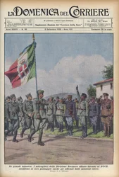 1935 Die Maschinengewehrschützen der Division Brennero marschieren vor dem Duce - DOMENICA DEL CORRIERE - Militärmanöver. Die Truppen marschieren vor Benito Mussolini „il Duce“ vorbei (Illustration von Achille Beltrame)