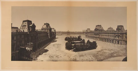 Panoramablick auf den Cour du Carrousel, Louvre