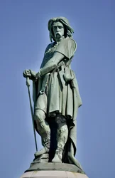 Kolossale Statue von Vercingetorix, gallischer Anführer