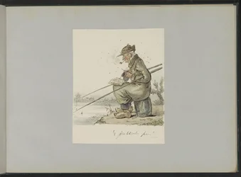 Mann, der angelt, strickt, raucht und liest an einem Wasserufer