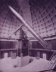 Das große Teleskop, im Lick-Observatorium (s/w Foto)