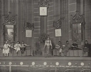 Ein Tanz im Kairo-Theater