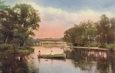 Chicago: Bootfahren im Garfield Park