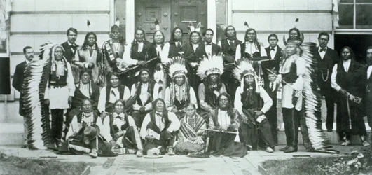 Indianische Delegation von Sioux-Führern in Washington, D.C., um gegen die Verletzung des Vertrags von Fort Laramie von 1868 zu protestieren