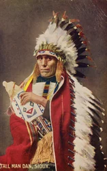 Tall Man Dan, Sioux