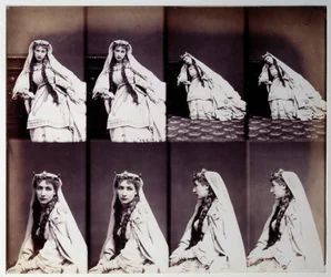 Porträt von Henriette Rosine Bernard genannt Sarah Bernhardt (1844-1923) im Bühnenkostüm