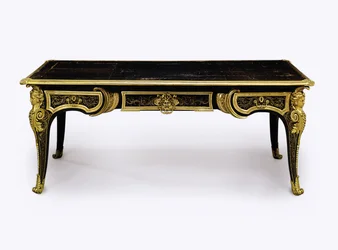 Louis XIV Ormolu-montierter brauner Schildpatt-Schreibtisch, ca. 1710