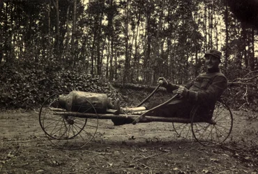 Fotografie aus einem persönlichen Album eines Infanterieleutnants während der ersten Monate des Ersten Weltkriegs (1., Iere