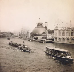 Weltausstellung 1900 in Paris: Panoramablick auf die Seine, linkes Ufer - private Sammlung