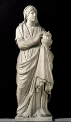 Heilige Reparata, von der ursprünglichen Fassade. Marmorskulptur