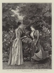 HRH die Herzogin von Teck und HSH Prinzessin May im Garten der White Lodge, Richmond