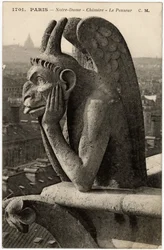 Wasserspeier oder Chimäre der Kathedrale Notre Dame de Paris, erbaut zwischen 1163 und dem 14. Jahrhundert - Postkarte, Selva-Sammlung
