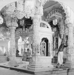 Innenraum des Babulnath-Tempels, Bombay, Indien