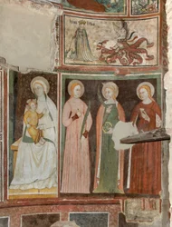 Nördliches Querschiff, Altar des Erzengels Michael, Fresken von Bonifacio Bembo, Jungfrau und Kind, Heilige Aquilina und Heilige Katharina von Alexandria, Symbol der Demut oben