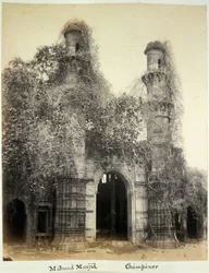 Mahmud Masjid (Nagina Masjid), Champaner, ca. 1875