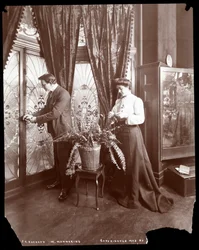 James K. Hackett und seine Frau (Mary Mannering) zu Hause, ca. 1902