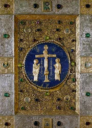 Ikone, die Christus am Kreuz zwischen der Jungfrau und Johannes dem Täufer mit Medaillons der vier Evangelisten darstellt
