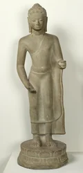 Stehender Buddha, aus Tuol Ta Hoy, Vat Phnom, Udong