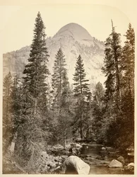 Tacoye [sic] - Nordkuppel, 3729 ft. Yo Semite