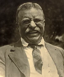 Theodore Roosevelt lachend, ca. 1910 (s/w Foto)