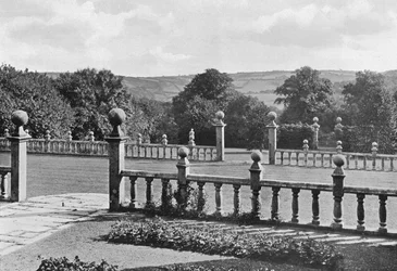 Steinmetzarbeit in Newton Ferrers