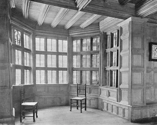 Das Erkerfenster im Wohnzimmer