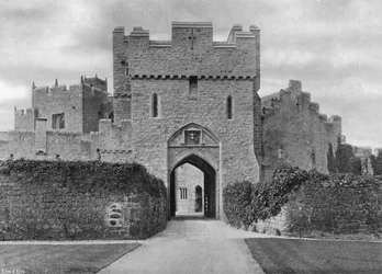 Das Frühenglische Torhaus