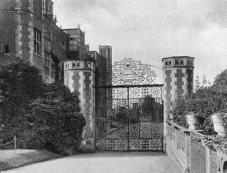 Das Osttor an der Nordfront